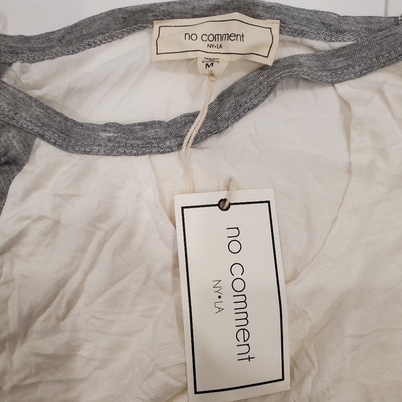 NEW No Comment White Gray Long Sleeve Top - Picture 2 of 3